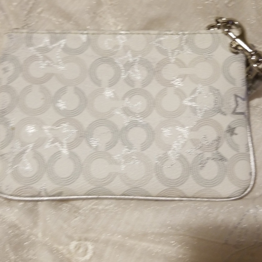 Coach wristlet - Picture 3 of 4